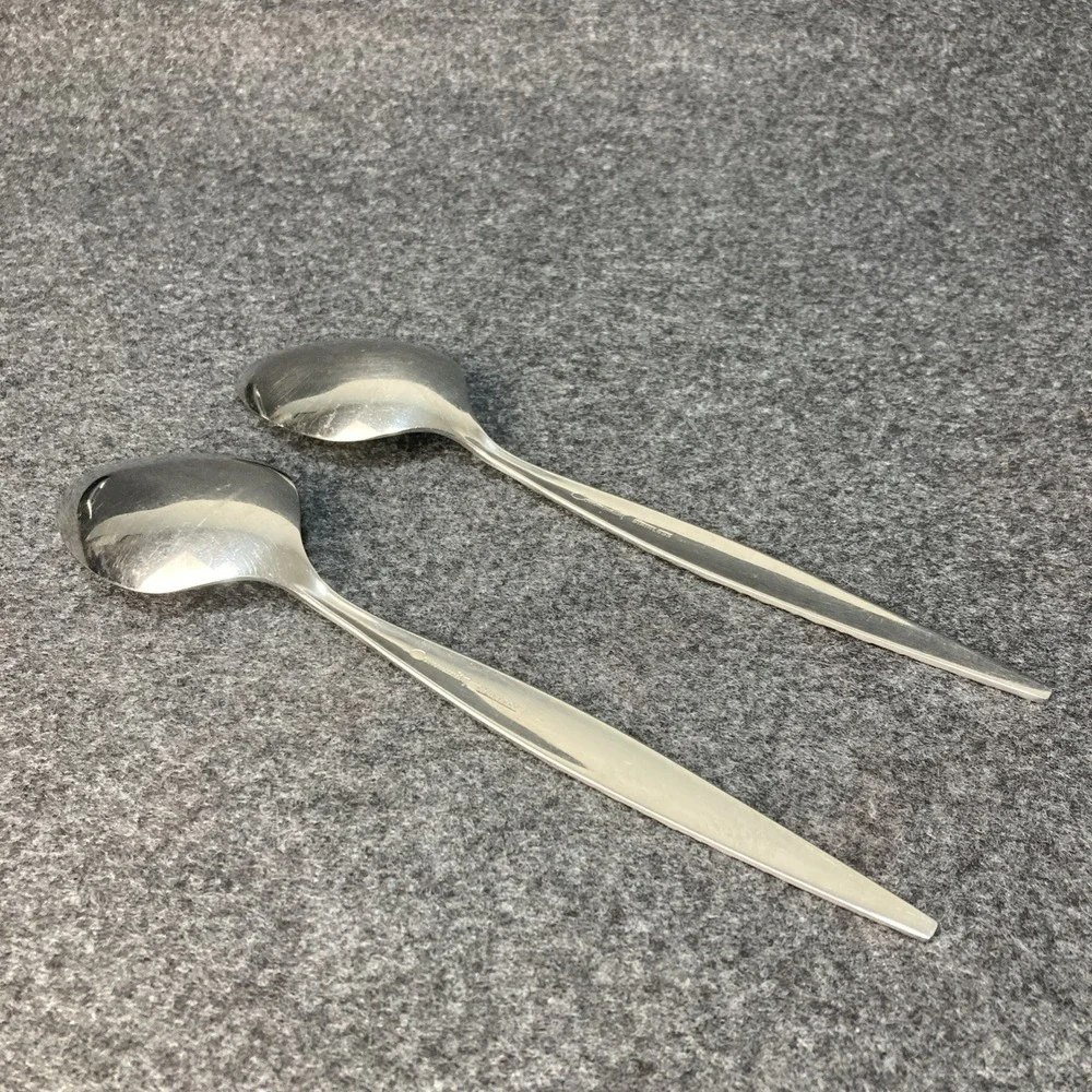 Set Of 2 Oneida VENETIA Solid Serving Spoons Tablespoon 8 5/8